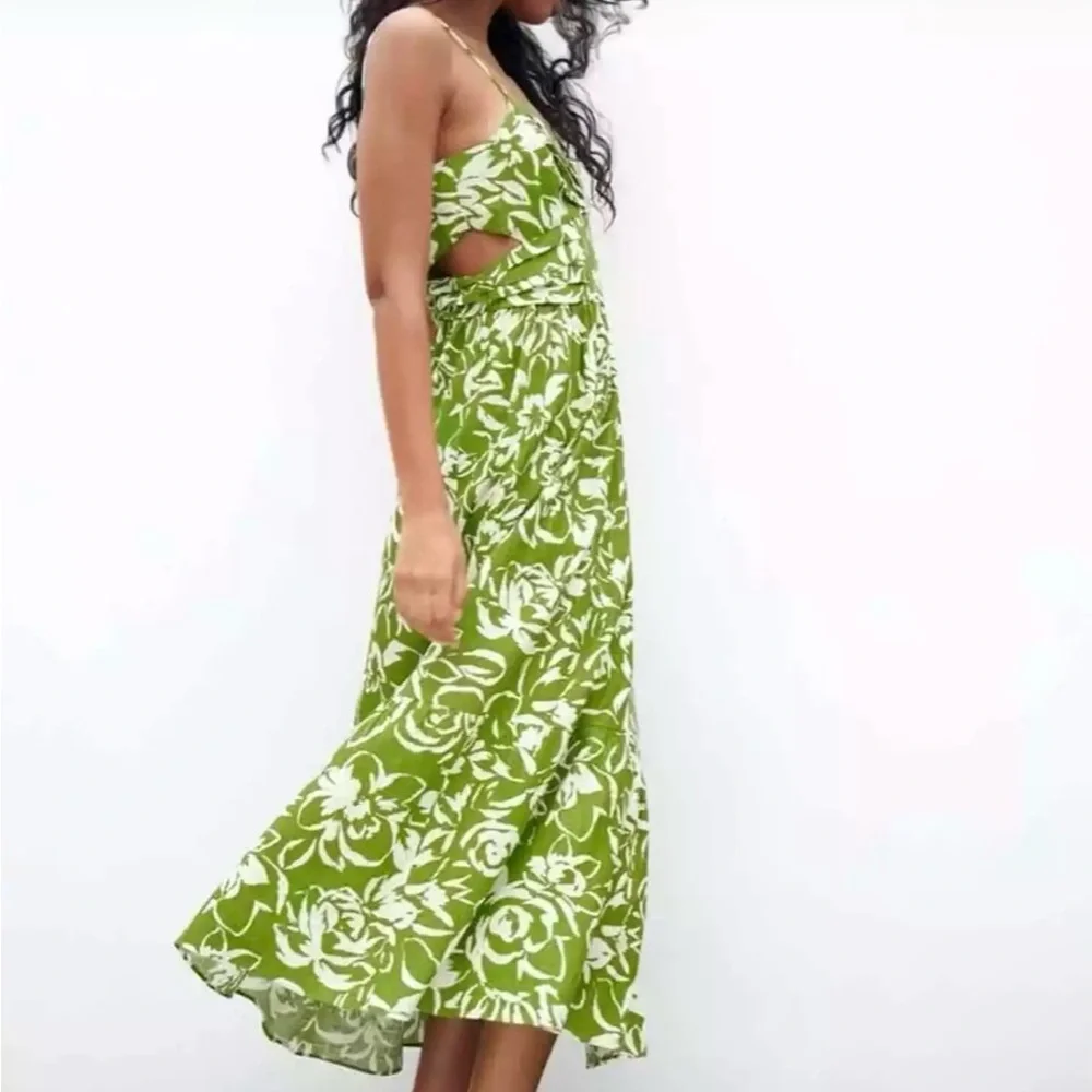 ZARA Floral Cutout Midi Dress - Picture 3 of 12